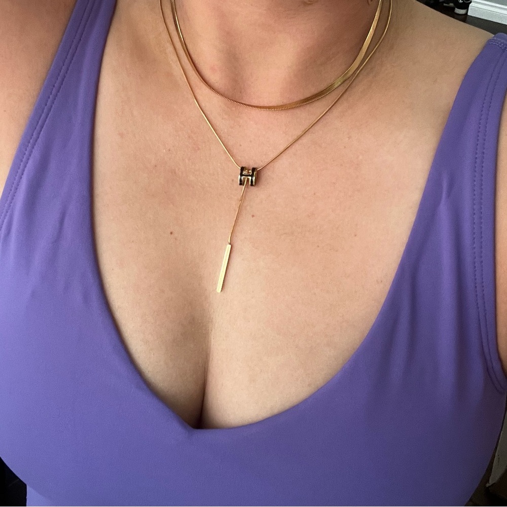 H stainless steel necklace